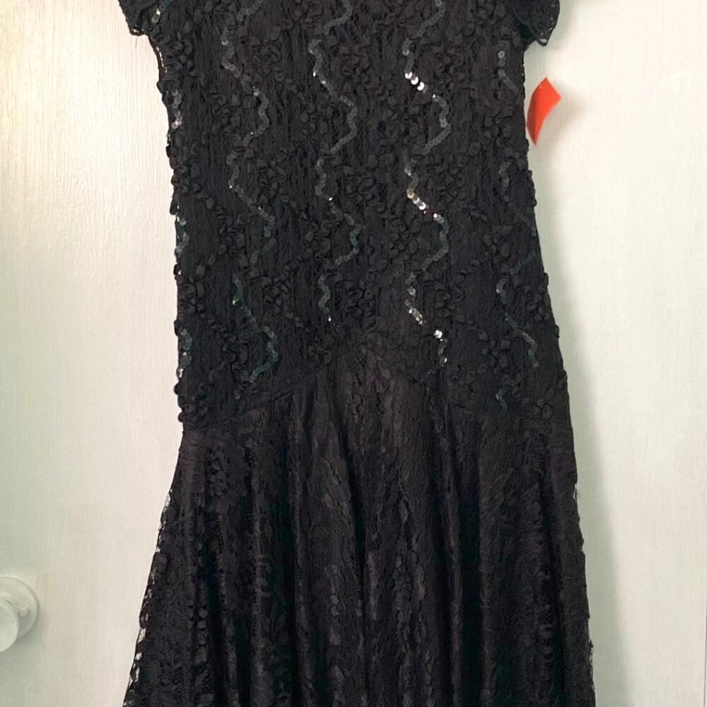 HW Collections 6 Black Sequin/Lace Dress